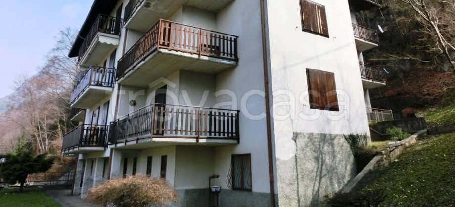 appartamento in vendita a Serina