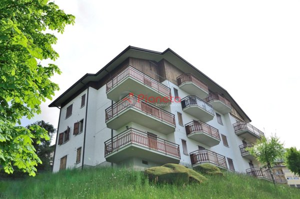 appartamento in vendita a Serina