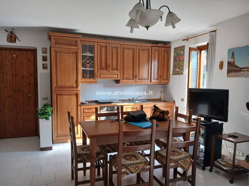 appartamento in vendita a Serina