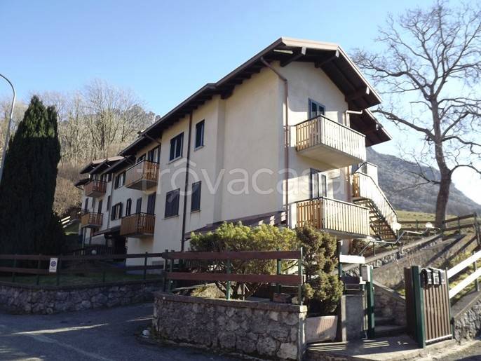 appartamento in vendita a Serina