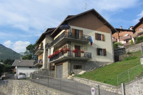 appartamento in vendita a Serina