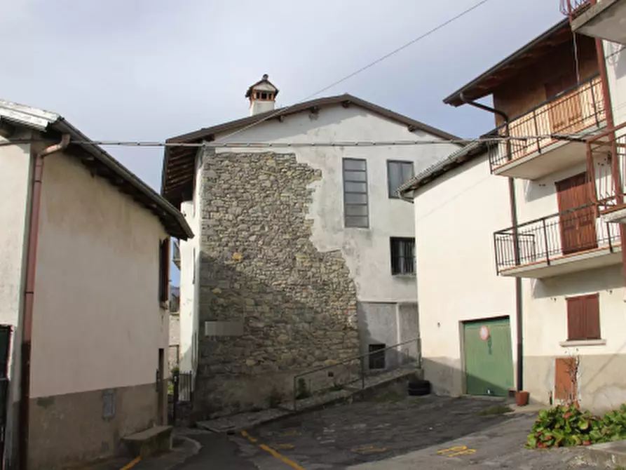 casa indipendente in vendita a Serina