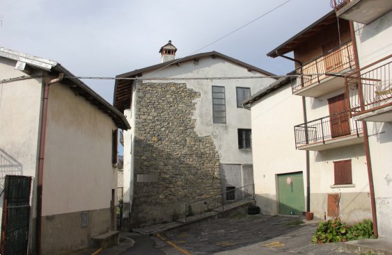 casa indipendente in vendita a Serina