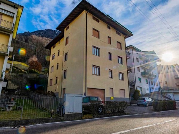 appartamento in vendita a Serina