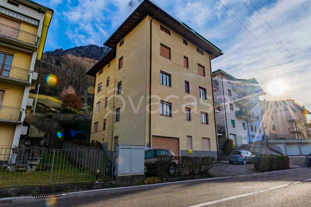 appartamento in vendita a Serina