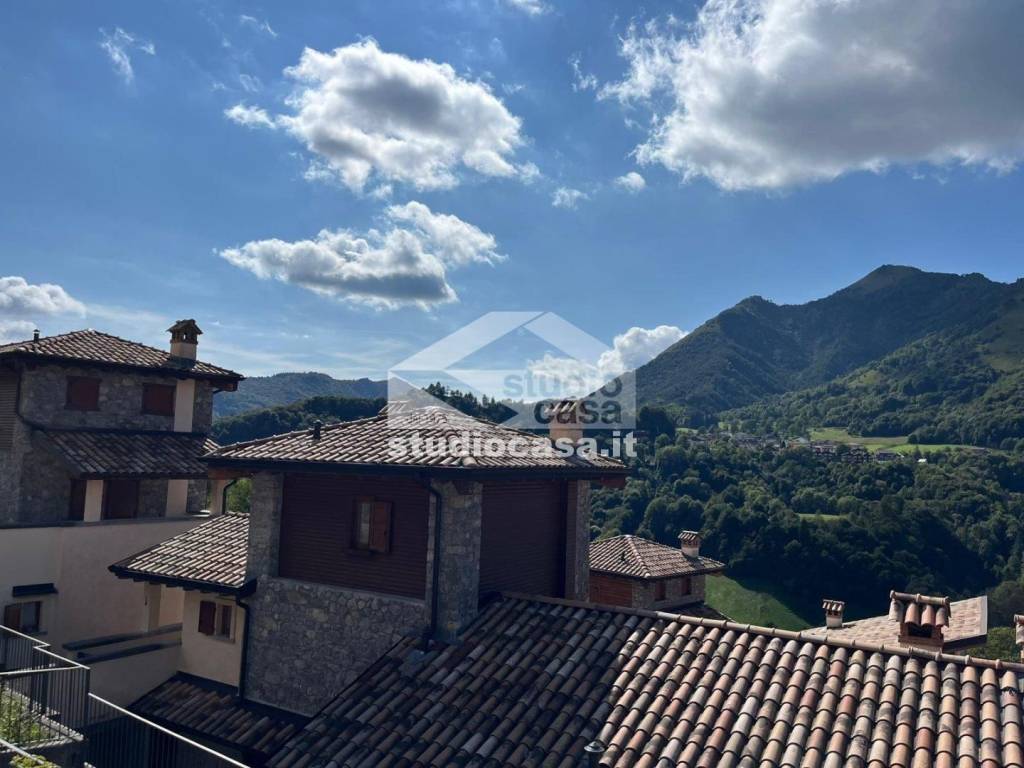 appartamento in vendita a Serina