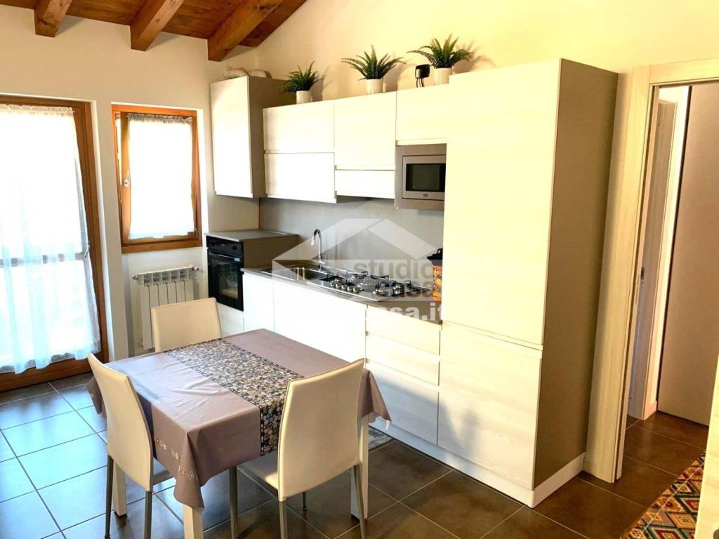 appartamento in vendita a Serina