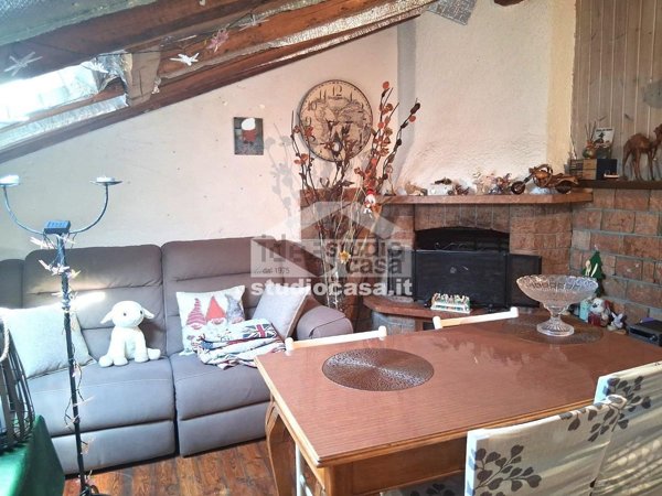 appartamento in vendita a Serina