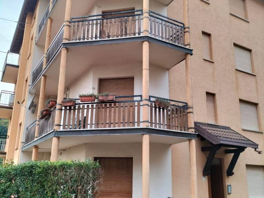 appartamento in vendita a Serina