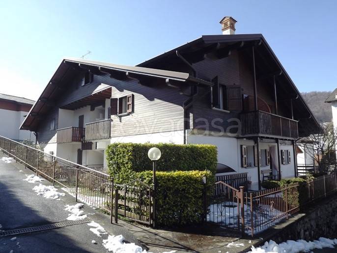 appartamento in vendita a Serina