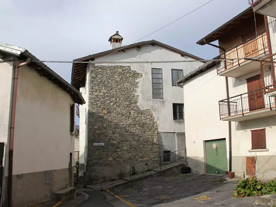 casa indipendente in vendita a Serina