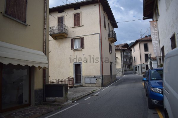 appartamento in vendita a Serina