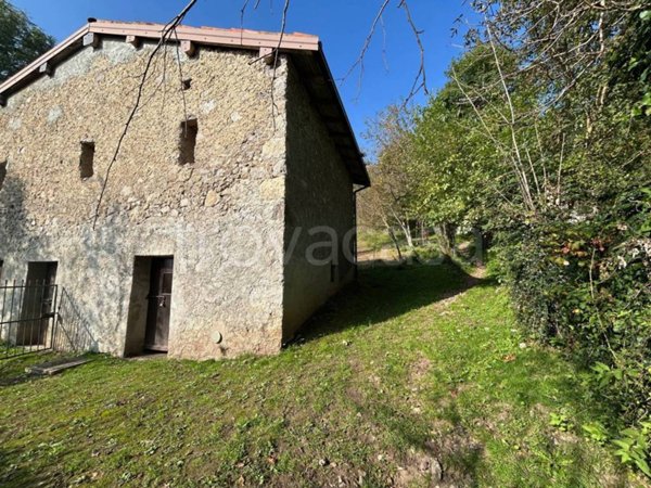 appartamento in vendita a Serina