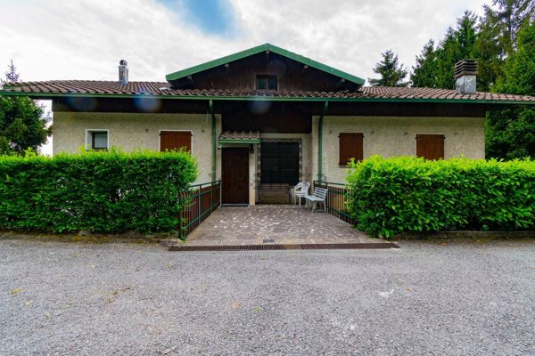 appartamento in vendita a Serina