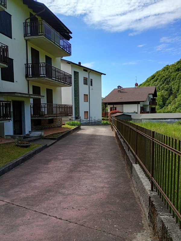 appartamento in vendita a Serina