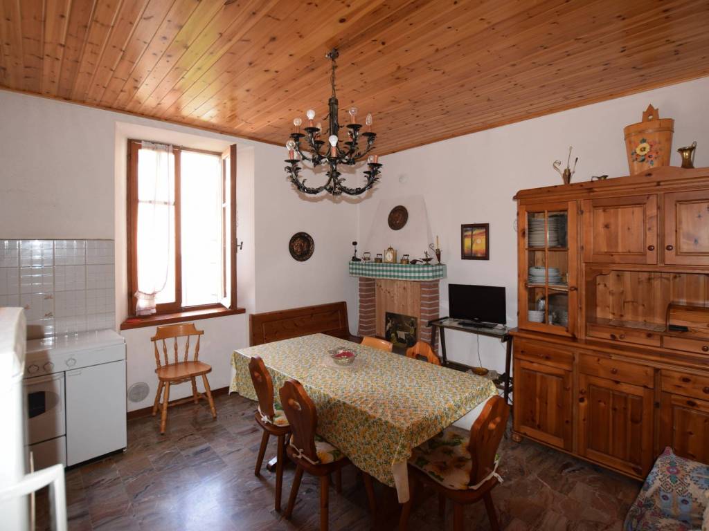 appartamento in vendita a Serina