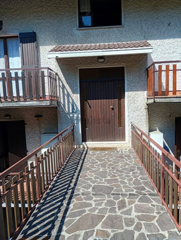 appartamento in vendita a Serina