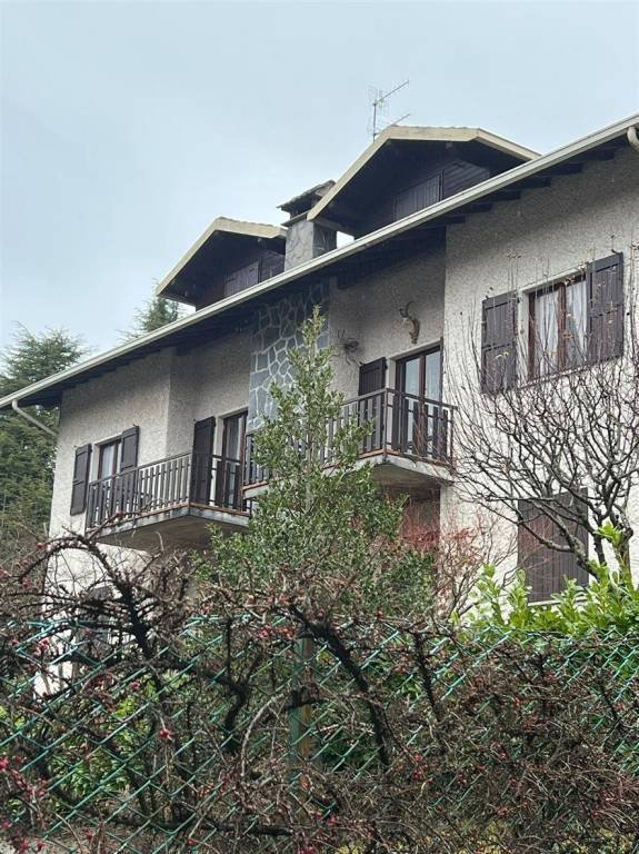 appartamento in vendita a Serina