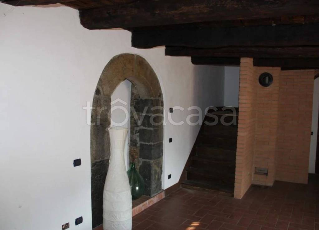 casa indipendente in vendita a Serina