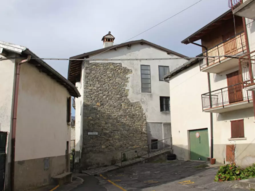 casa indipendente in vendita a Serina