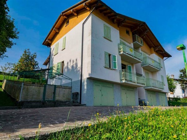 appartamento in vendita a Serina