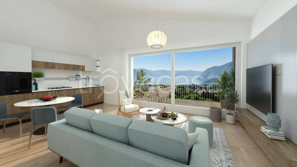 appartamento in vendita a Solto Collina in zona Esmate
