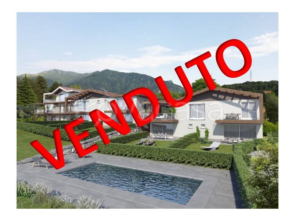 appartamento in vendita a Solto Collina in zona Esmate