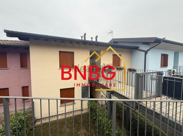 appartamento in vendita a Solto Collina