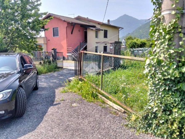 terreno agricolo in vendita a Solto Collina