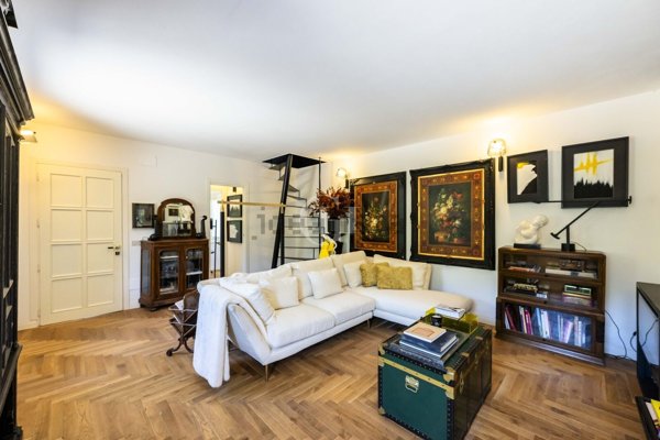 appartamento in vendita a Solto Collina in zona Esmate