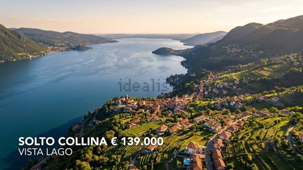 appartamento in vendita a Solto Collina in zona Esmate