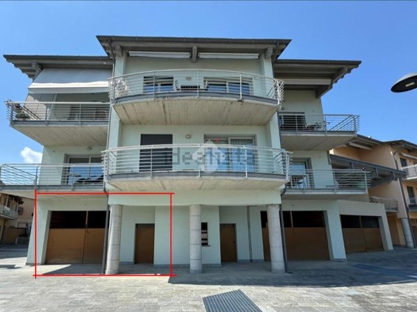 appartamento in vendita a Solto Collina in zona Esmate