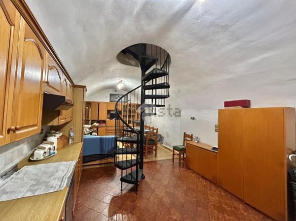 appartamento in vendita a Solto Collina in zona Esmate