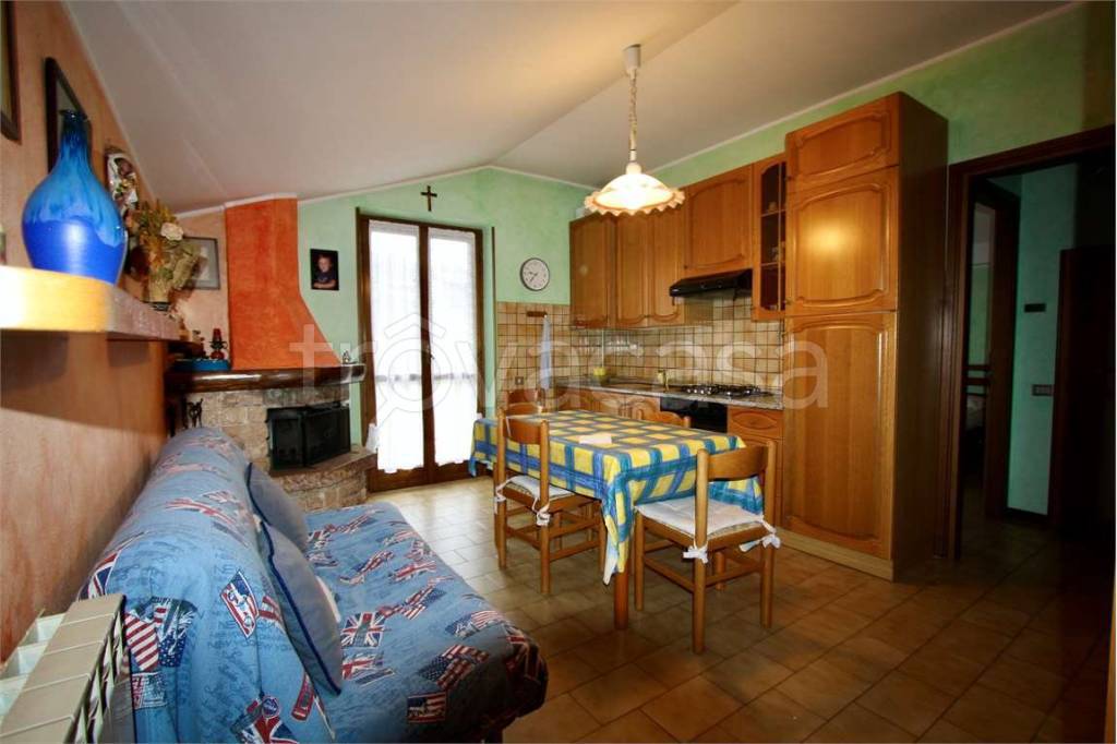 appartamento in vendita a Songavazzo