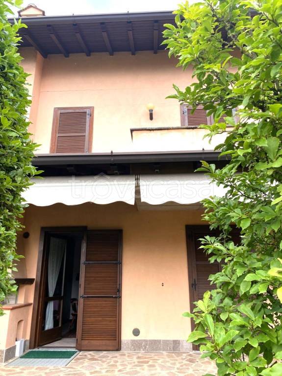 casa indipendente in vendita a Songavazzo
