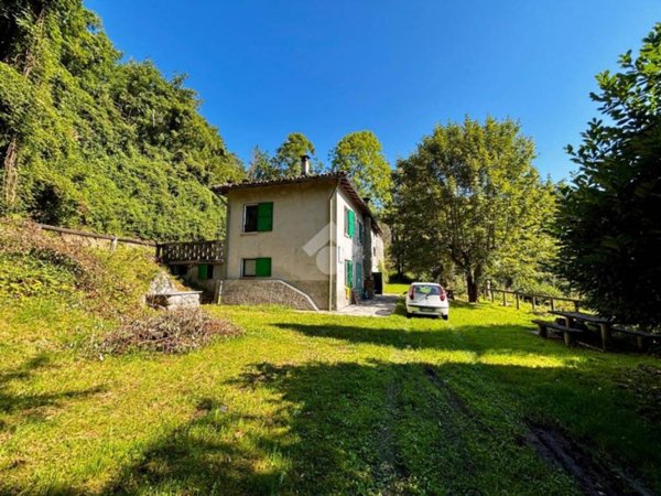 casa indipendente in vendita a Songavazzo
