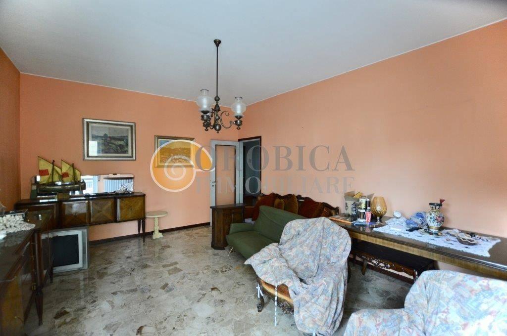 appartamento in vendita a Sorisole in zona Petosino