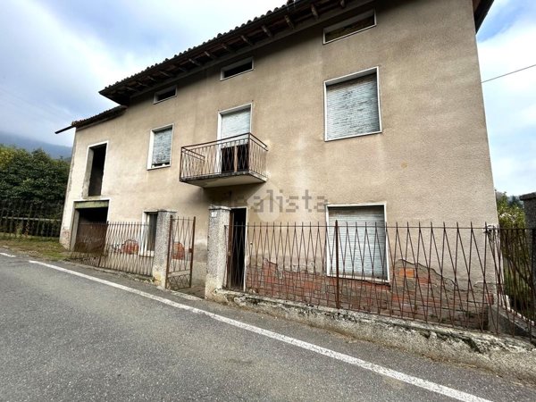 casa indipendente in vendita a Sorisole