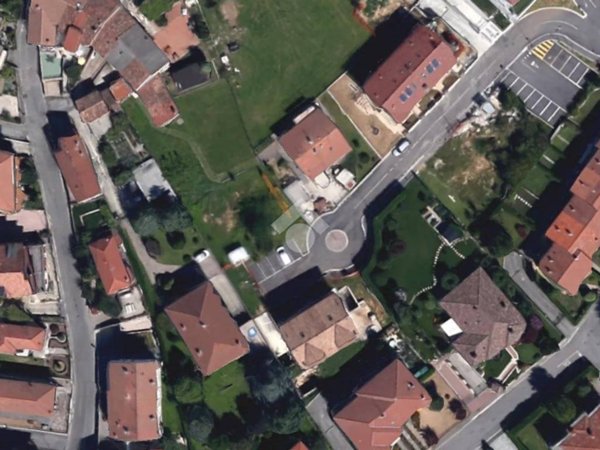 terreno edificabile in vendita a Sorisole in zona Azzonica