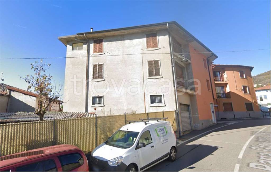 casa indipendente in vendita a Sorisole