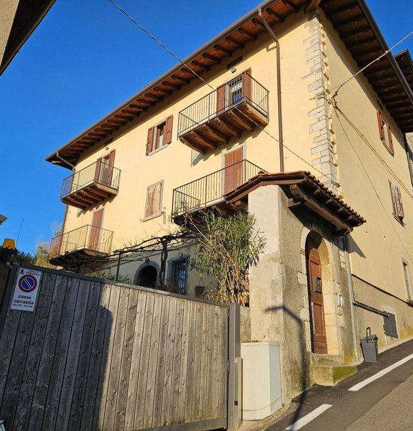 appartamento in vendita a Sorisole
