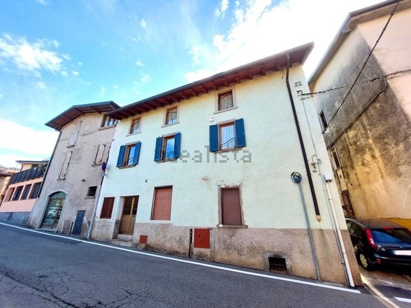 appartamento in vendita a Sorisole in zona Azzonica