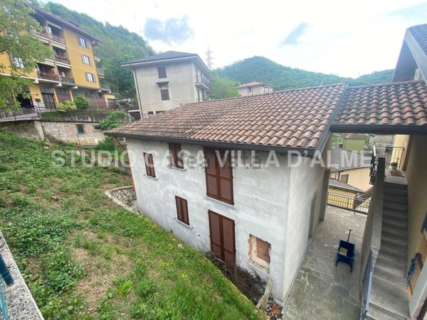 appartamento in vendita a Sorisole