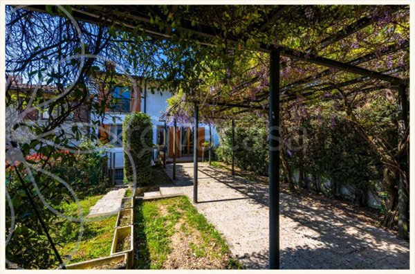 casa indipendente in vendita a Sorisole