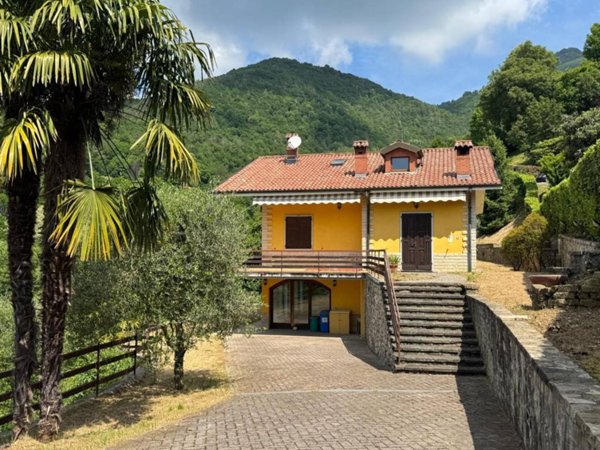 casa indipendente in vendita a Sorisole