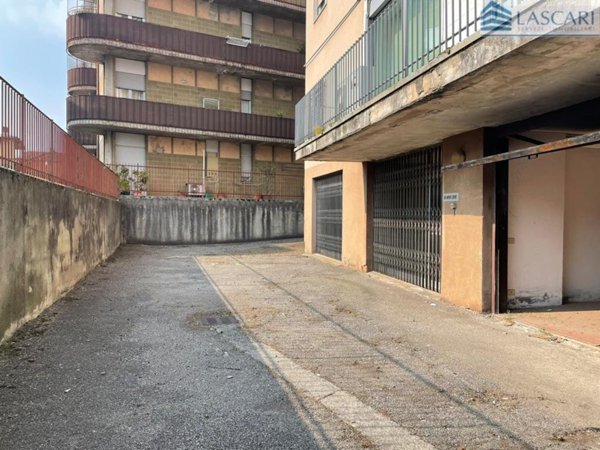 negozio in vendita a Sorisole in zona Petosino