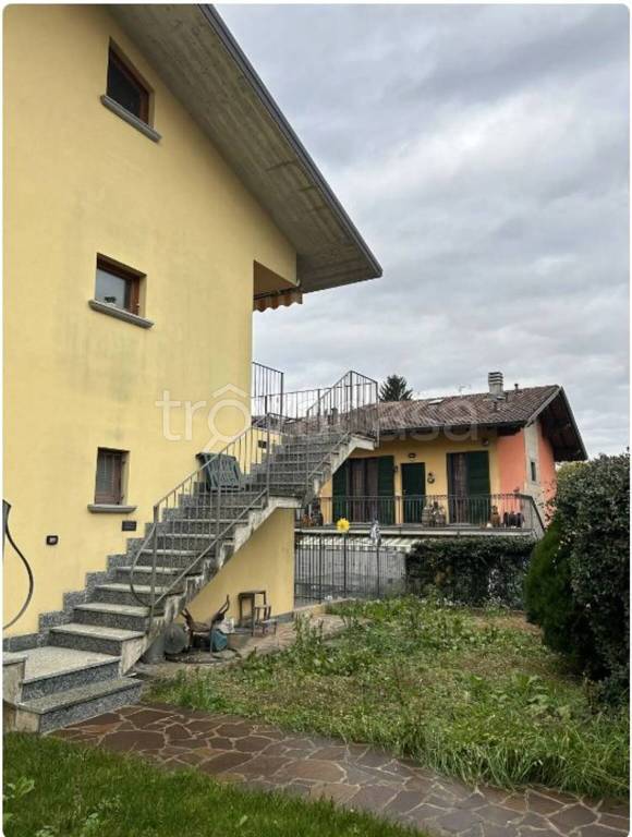 appartamento in vendita a Sorisole in zona Azzonica