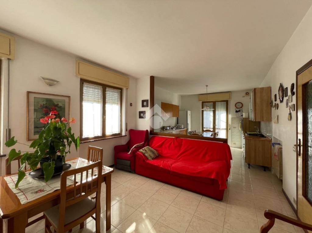 appartamento in vendita a Sorisole in zona Azzonica