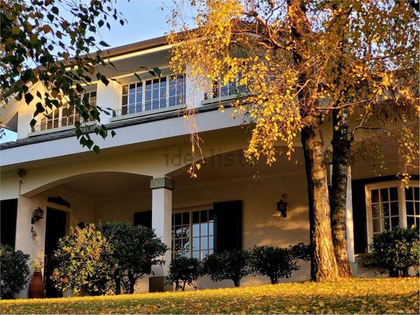 casa indipendente in vendita a Sorisole