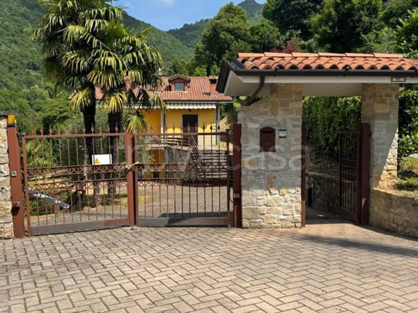 casa indipendente in vendita a Sorisole